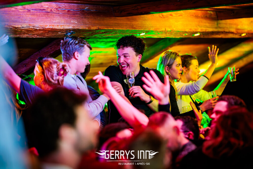 Op de tafel bij de Gerry's Inn